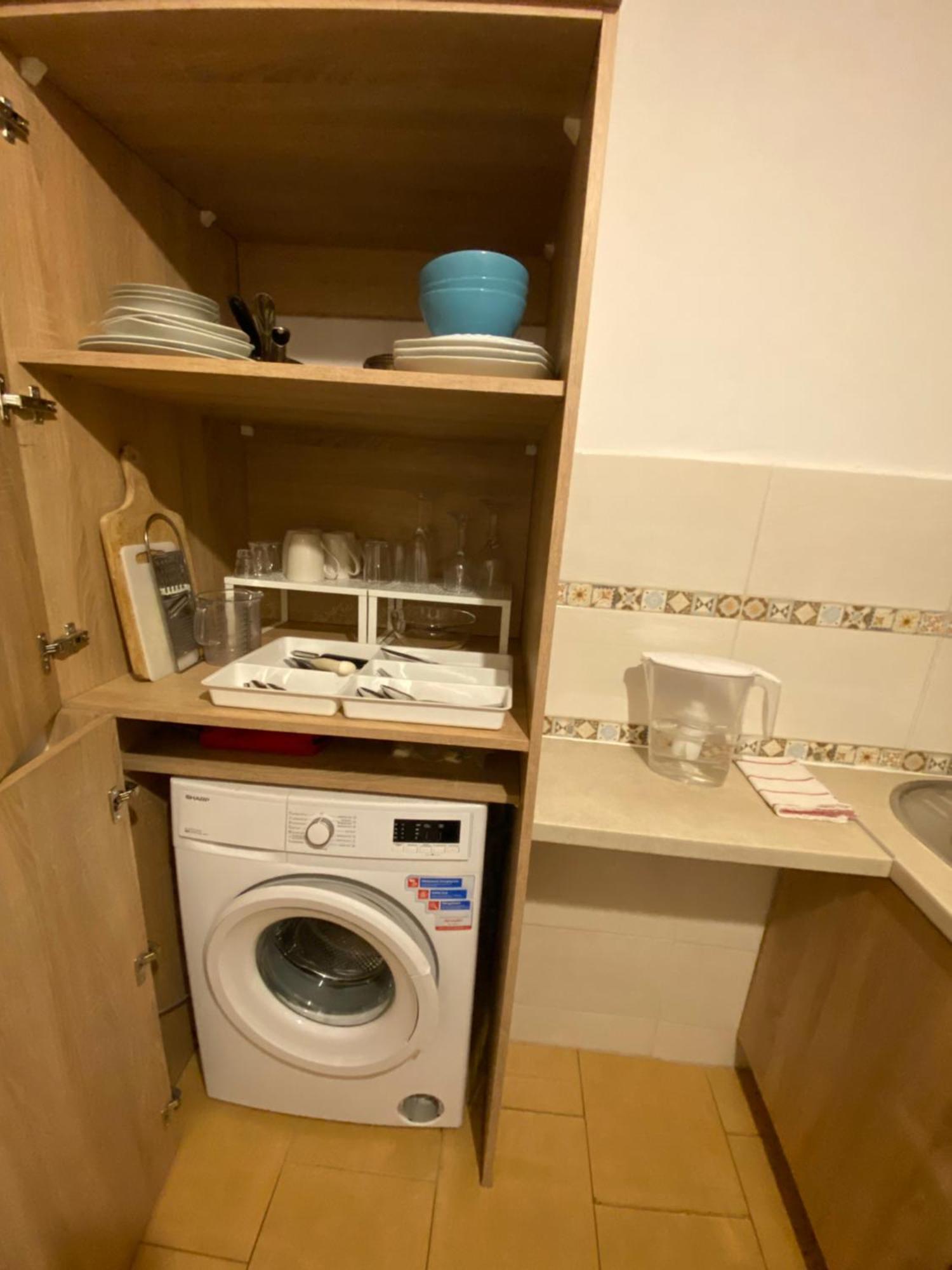 Ohmyhome - Park Mirowski Apartment Warsaw Ngoại thất bức ảnh
